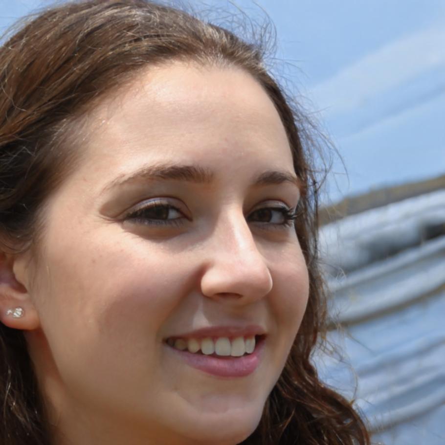 María González, Directora de Educación